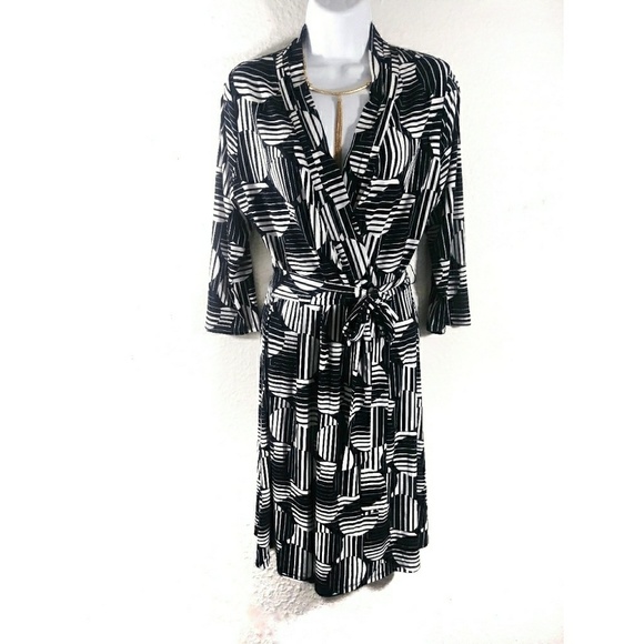 🚺LIZ CLAIBORNE Wrap Dress - Picture 1 of 6